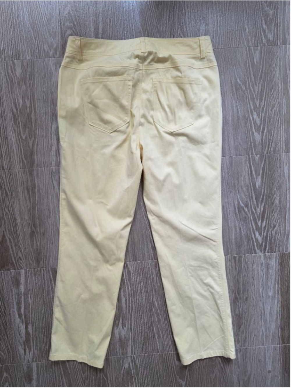 Women's DANA BUCHMAN Ankle & Cropped Pants Size 6 Yellow NWOT